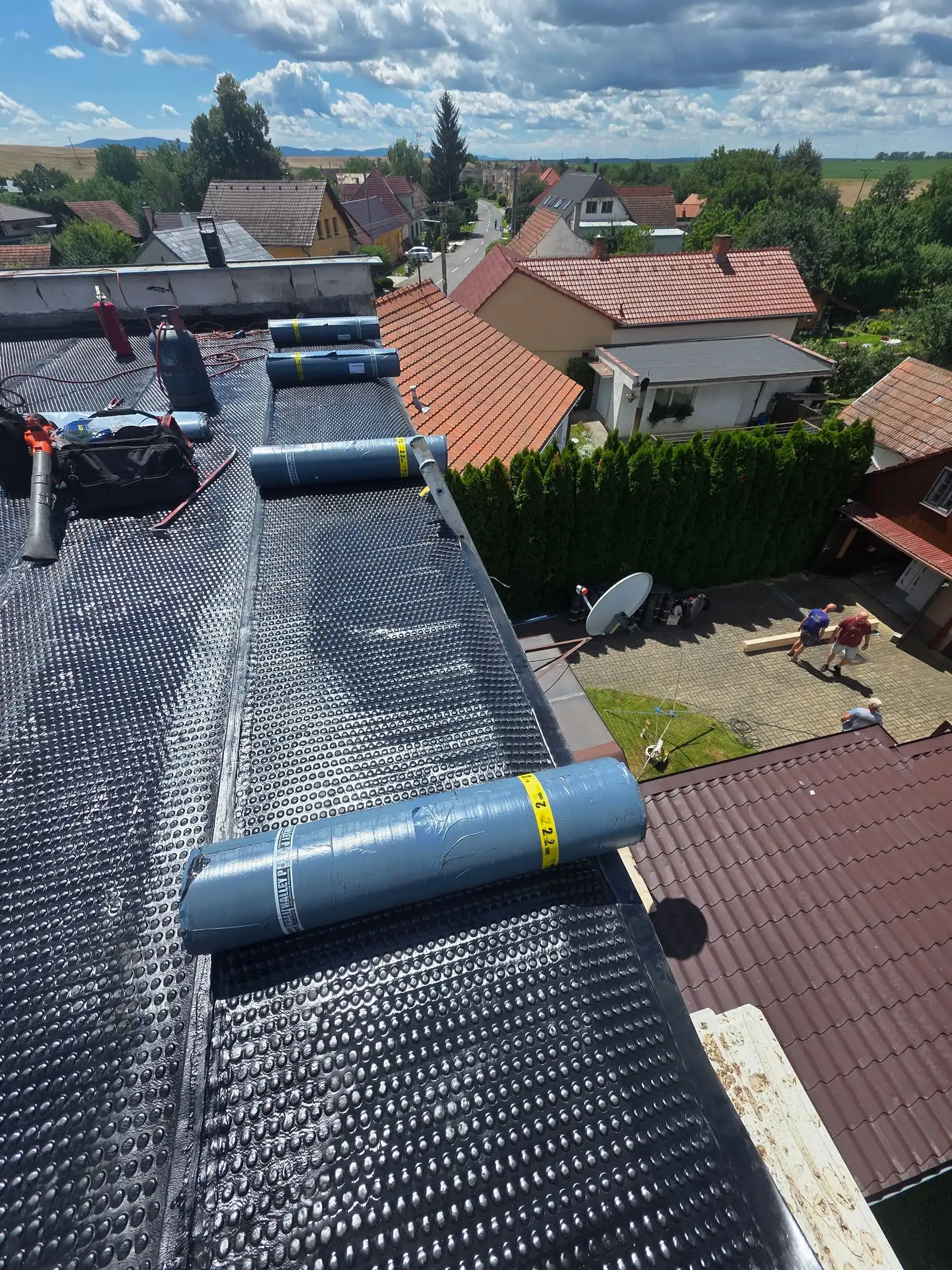 Rekonštrukcia strechy – Rovensko (foto 4/5)